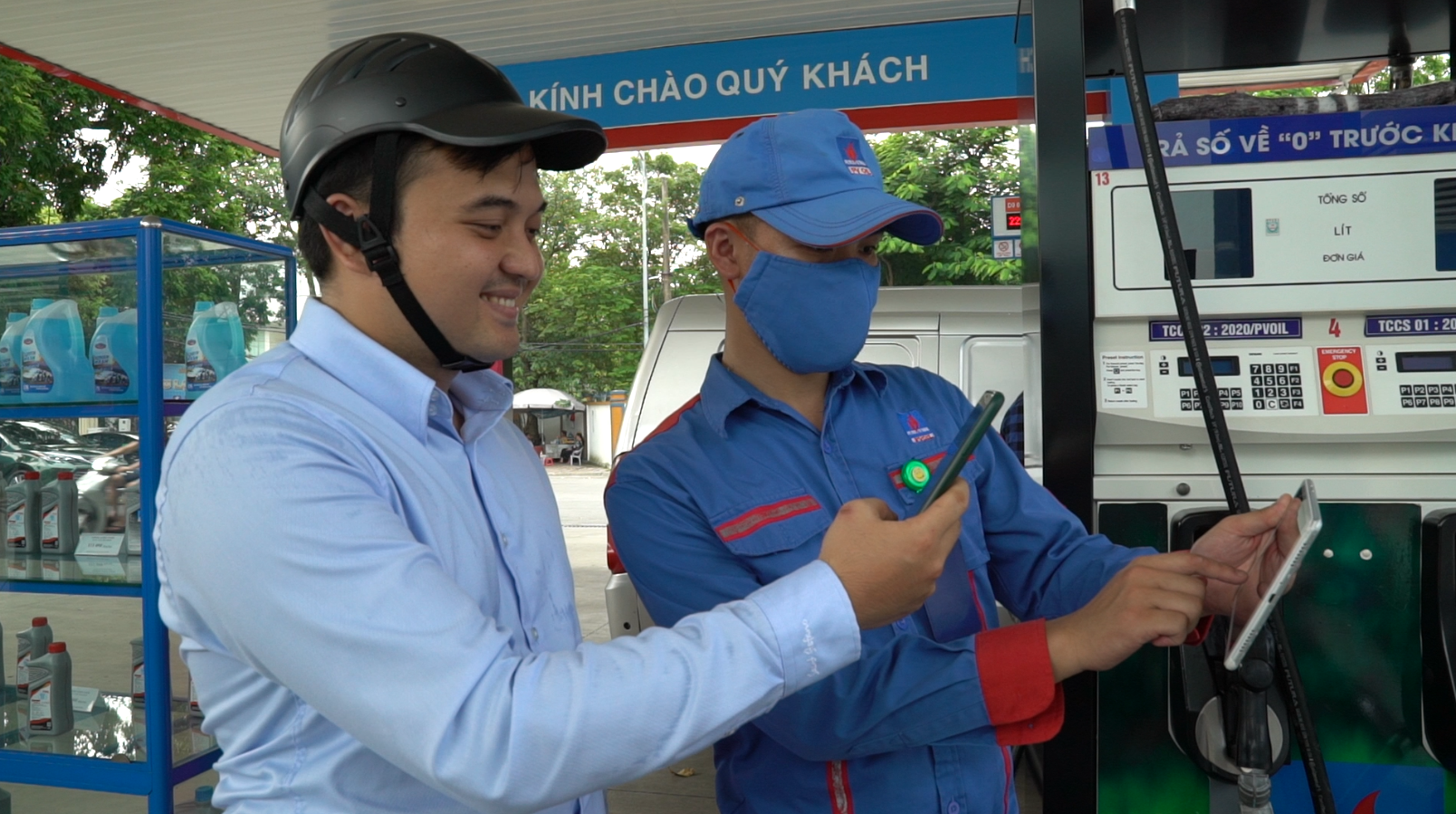 Mua xăng/dầu được tặng tiền khi thanh toán qua VNPT Money